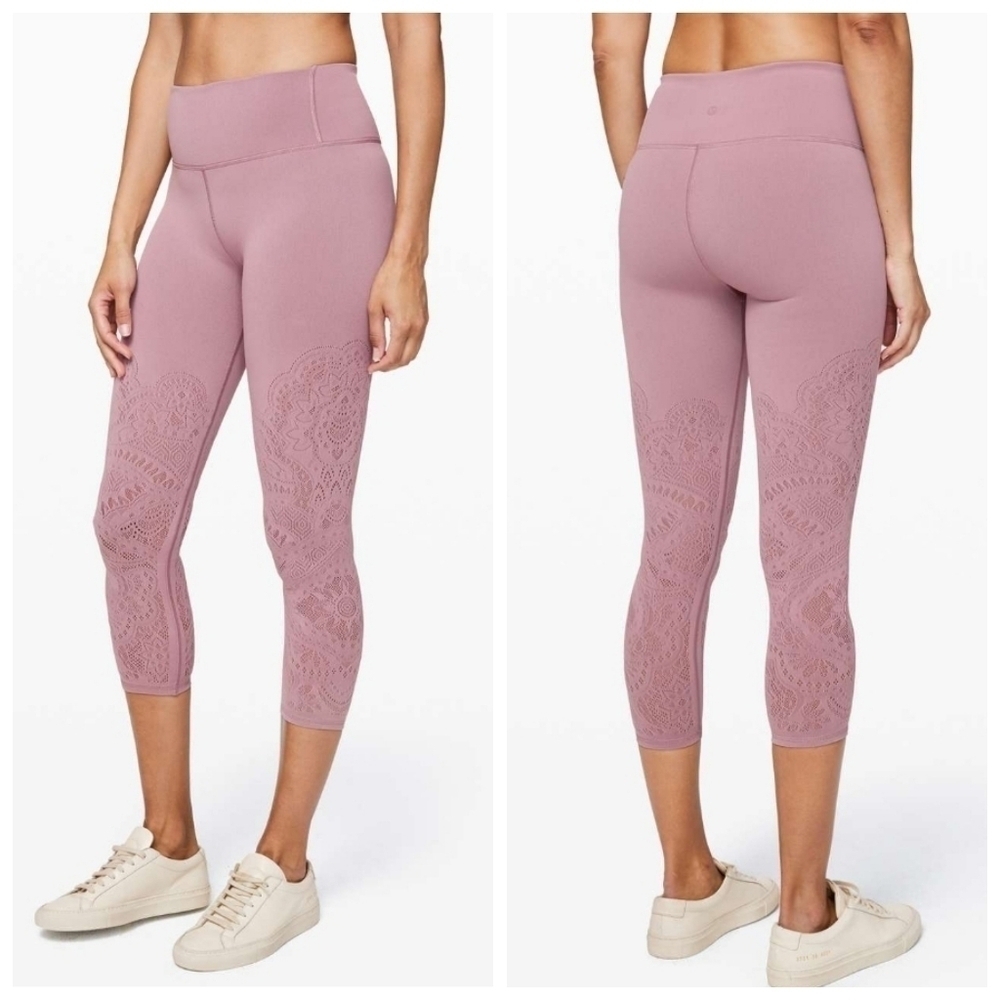 LULULEMON Reveal Crop *Zen Expression